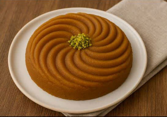 طرز تهیه حلوا سنتی با آرد گندم