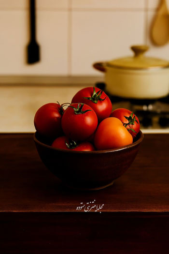 طرز تهیه رب گوجه فرنگی خانگی غلیظ و خوش‌رنگ