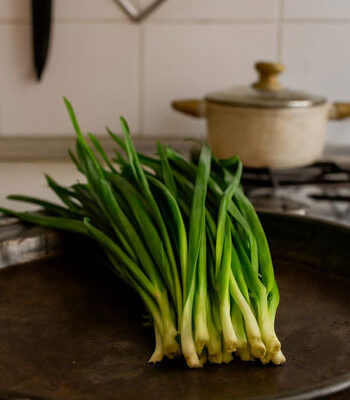 طرز تهیه سبزی خشک خانگی با حفظ رنگ و عطر