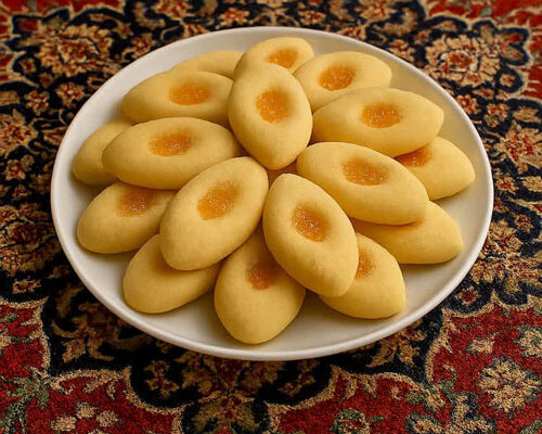 طرز تهیه شیرینی شستی خانگی نرم و ترد با مربا